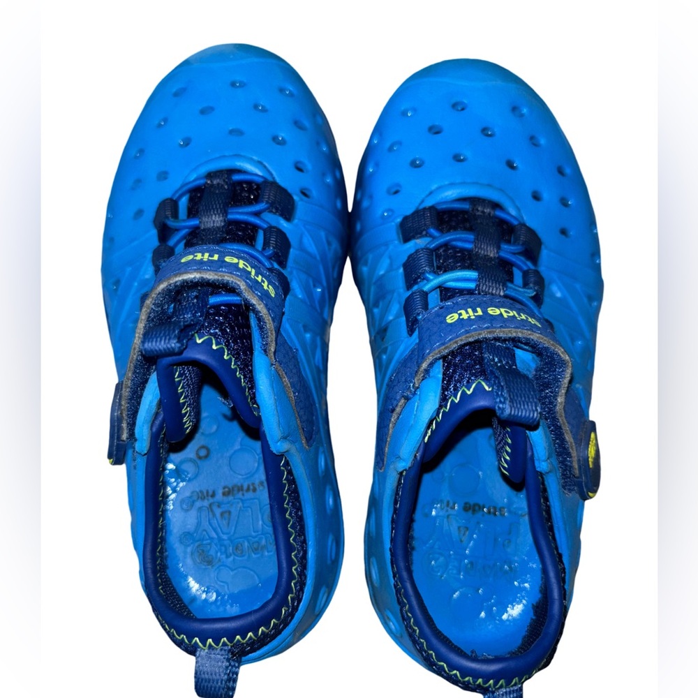 - Stride Rite Made 2 Play Shoes Size 10 - Picture 8 of 9